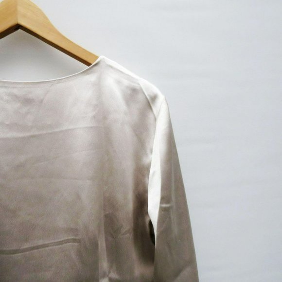 Ann Taylor Silver Ivory Wrap Blouse, Size Medium - Picture 6 of 13